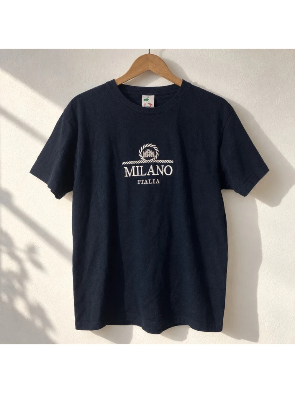 Milano Italia Embroidered Black Souvenir T-Shirt Men's Medium 100% Cotton